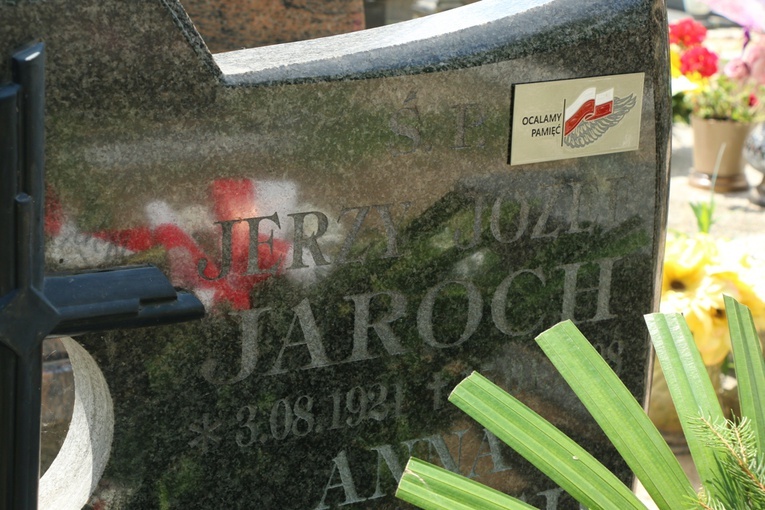 Hołd dla pierwszych więźniów z Auschwitz pochowanych we Wrocławiu