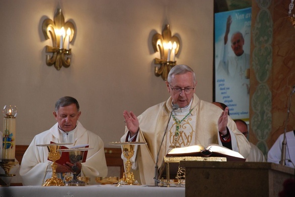 Abp Gądecki: Wołanie o budowanie rodziny stanowiło klucz do rozwinięcia papieskiego nauczania społecznego