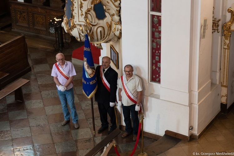 Msza św. odpustowa z udziałem apostolstwa trzeźwości w Rokitnie