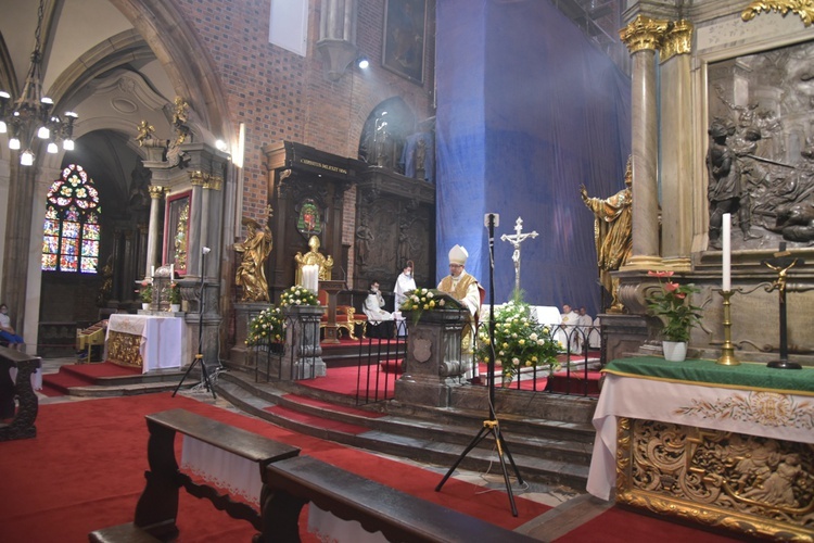 Błogosławieństwo nowych lektorów i ceremoniarzy