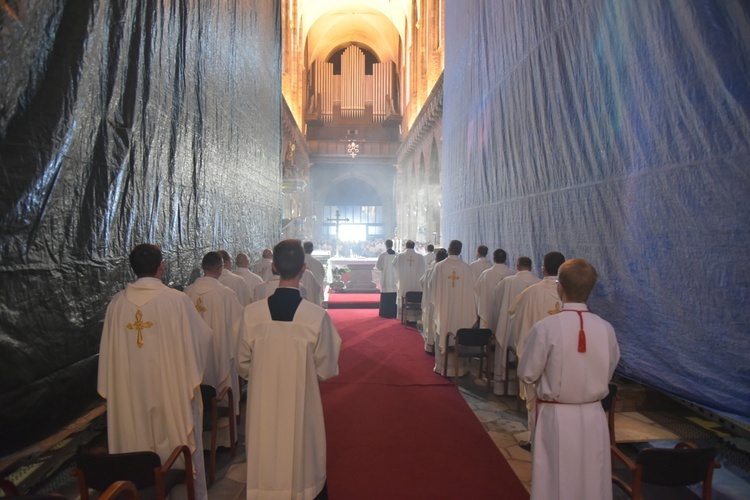 Błogosławieństwo nowych lektorów i ceremoniarzy