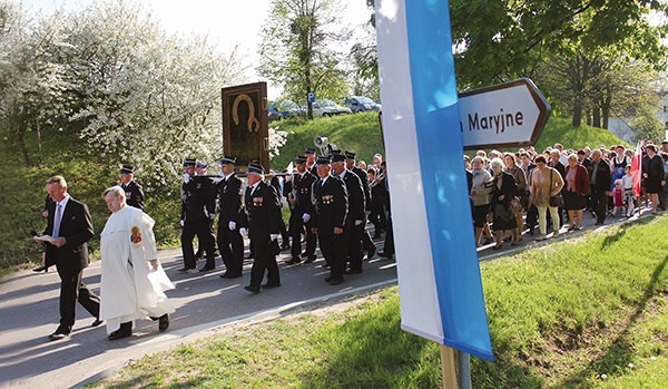 Ikona nawiedziła wszystkie wspólnoty parafialne i sanktuaria. Obory, 5.05.2016 r.