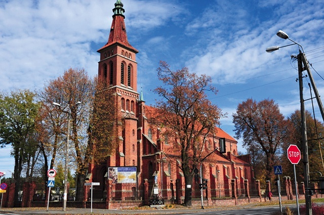 KŚwiątynia przetrwała pożogę II wojny światowej.