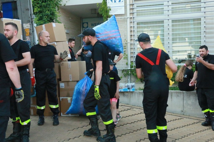 Strażacka pomoc dla hospicjum