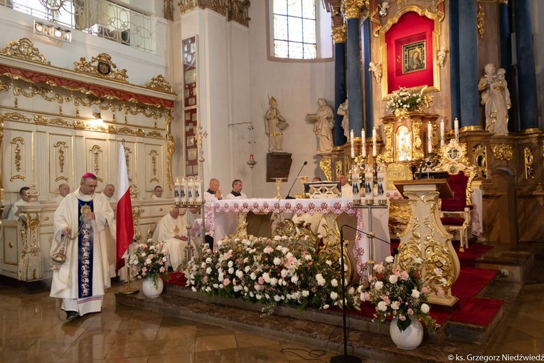 Pielgrzymka chorych i cierpiących oraz służby zdrowia do Rokitna