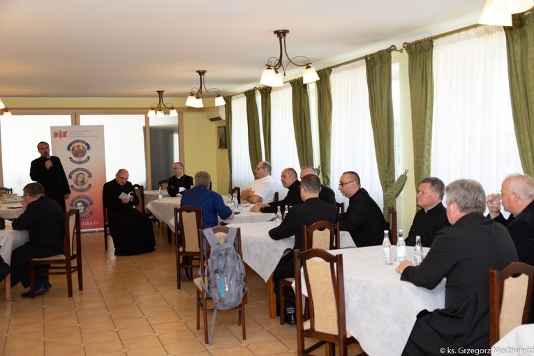 Pielgrzymka chorych i cierpiących oraz służby zdrowia do Rokitna