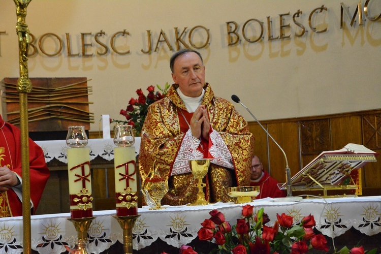 Bierzmowanie w sądeckiej Zawadzie