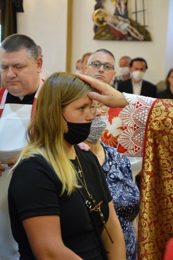 Bierzmowanie w sądeckiej Zawadzie