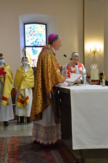 Bierzmowanie w sądeckiej Zawadzie