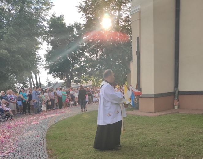 Borowa k. Mielca. Uczcili 100-lecie narodzin Jana Pawła II