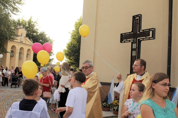 Borowa k. Mielca. Uczcili 100-lecie narodzin Jana Pawła II