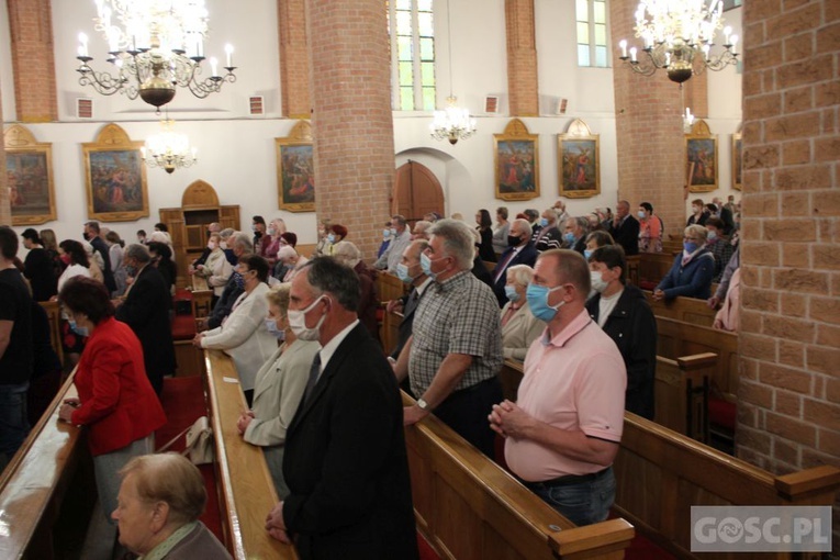 Parafia NSPJ w Żarach ma 40 lat
