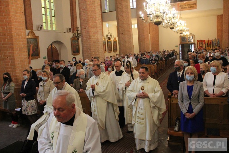 Parafia NSPJ w Żarach ma 40 lat