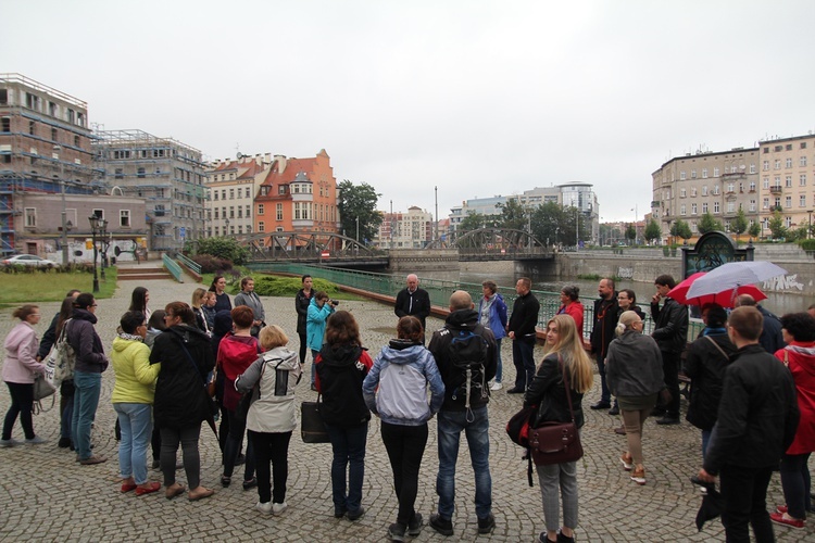 III Weekend Ewangelizacyjny we Wrocławiu "Ochrzczeni Ogniem" - piątek