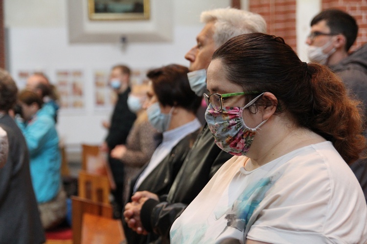 III Weekend Ewangelizacyjny we Wrocławiu "Ochrzczeni Ogniem" - piątek