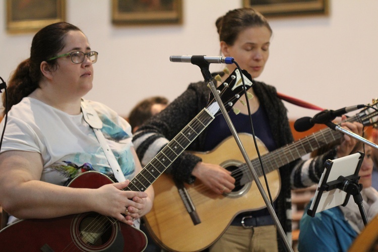 III Weekend Ewangelizacyjny we Wrocławiu "Ochrzczeni Ogniem" - piątek