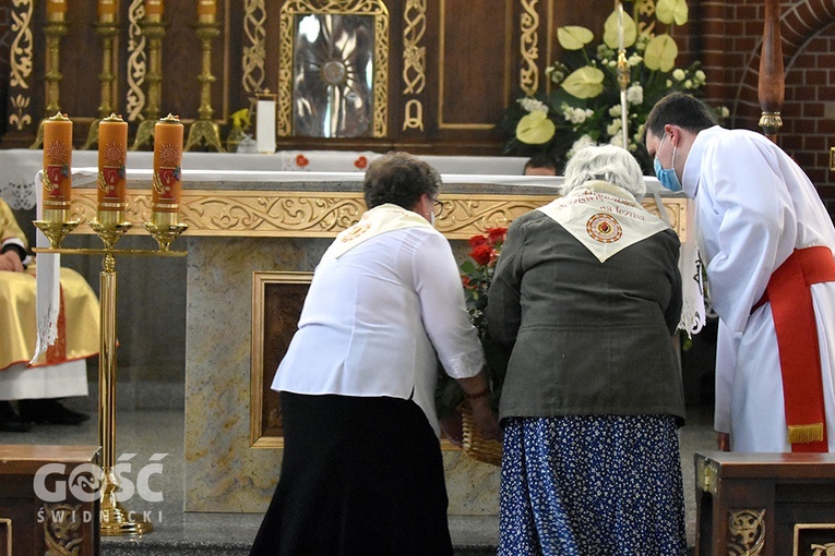 Msza św. odpustowa z poświęceniem ołtarza w Żarowie