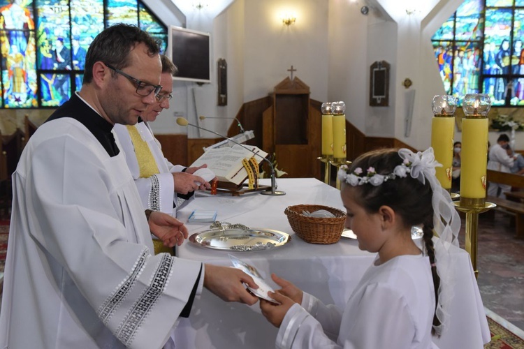 Straż Honorowa w Chomranicach