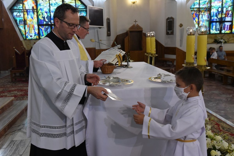 Straż Honorowa w Chomranicach