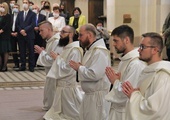 Katowice. Są nowi kapłani: czterej franciszkanie i cysters