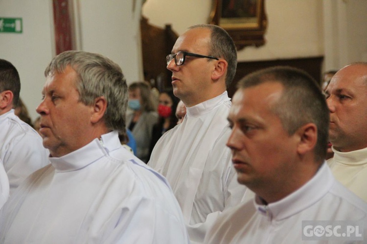 Diecezja ma 29 nowych nadzwyczajnych szafarzy Komunii Świętej