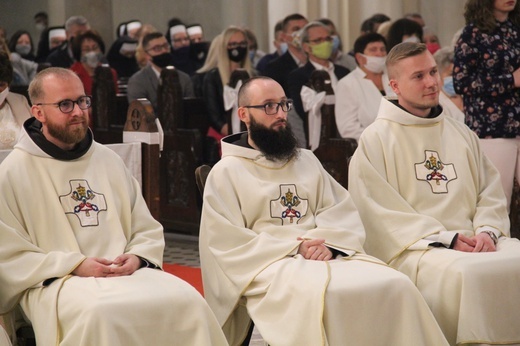 Święcenia w Katowicach-Panewnikach