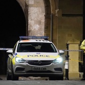 Brytyjska policja potwierdziła trzy ofiary śmiertelne ataku nożownika