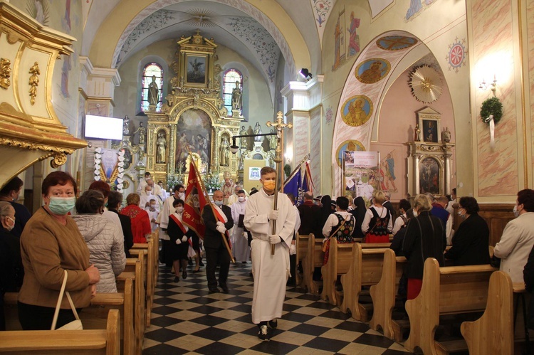 Łącko. 800-lecie parafii i 300. rocznica konsekracji kościoła