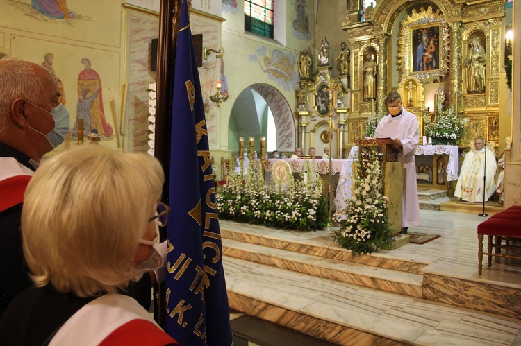 Łącko. 800-lecie parafii i 300. rocznica konsekracji kościoła