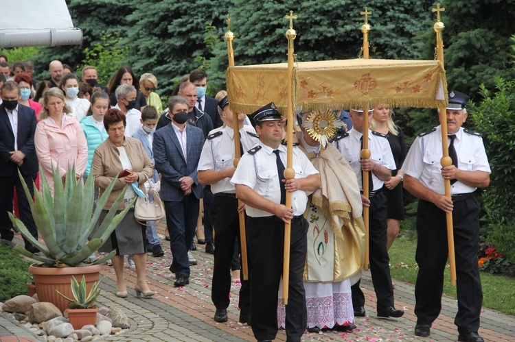 Koszyce Małe. Ogłoszenie św. Małgorzaty Marii Alacoque drugą patronką kościoła