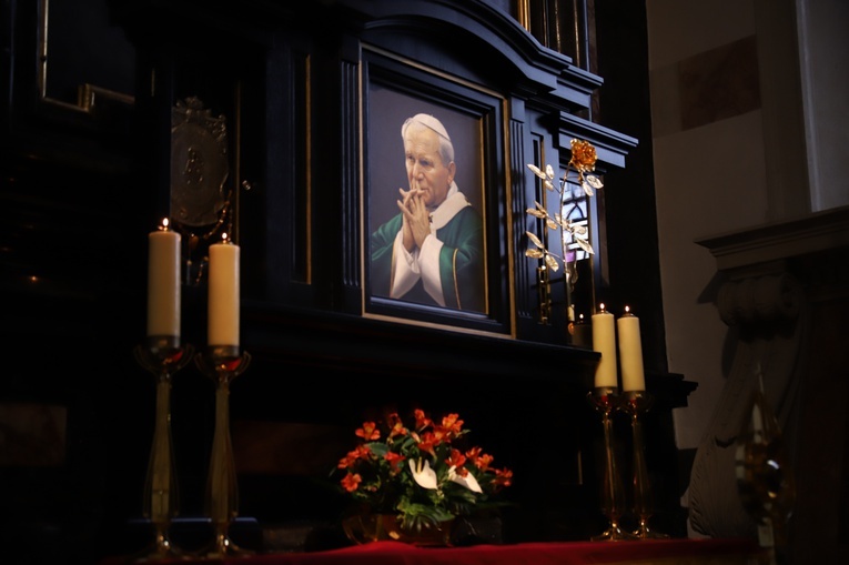 Msza św. w 57. rocznicę święceń kapłańskich kard. Stanisława Dziwisza