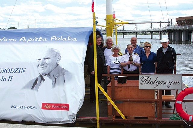 Wyprawa ma charakter nie tylko memoratywny. Jej celem jest także zbiórka na pomnik papieski, który ma powstać w Wyszkowie.