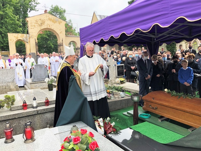 Pogrzeb śp. ks. prał. Zbigniewa Powady w Bielsku-Białej