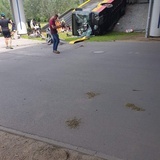 Warszawa: Miejski autobus spadł z wiaduktu 