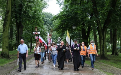 Pątnicy dotrą do Niepokalanowa 30 czerwca.