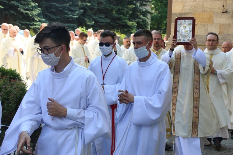 Koronacja obrazu Matki Bożej Nieustającej Pomocy w Bolesławcu