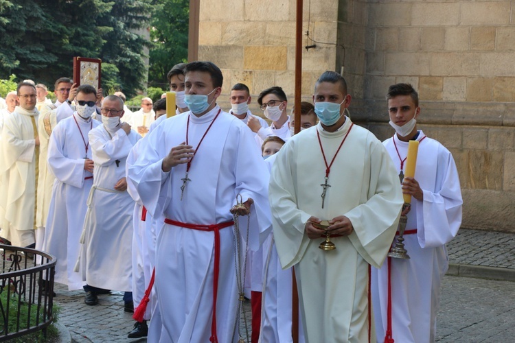 Koronacja obrazu Matki Bożej Nieustającej Pomocy w Bolesławcu