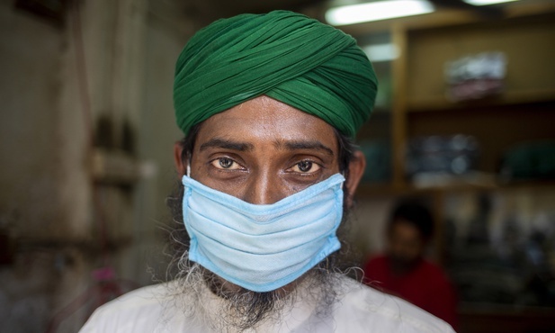 W Bangladeszu pandemia jest poza kontrolą. Miliony zagrożonych