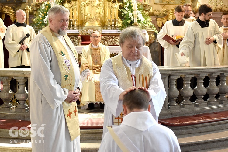 Święcenia kapłańskie ks. Dominika Sroki SJ