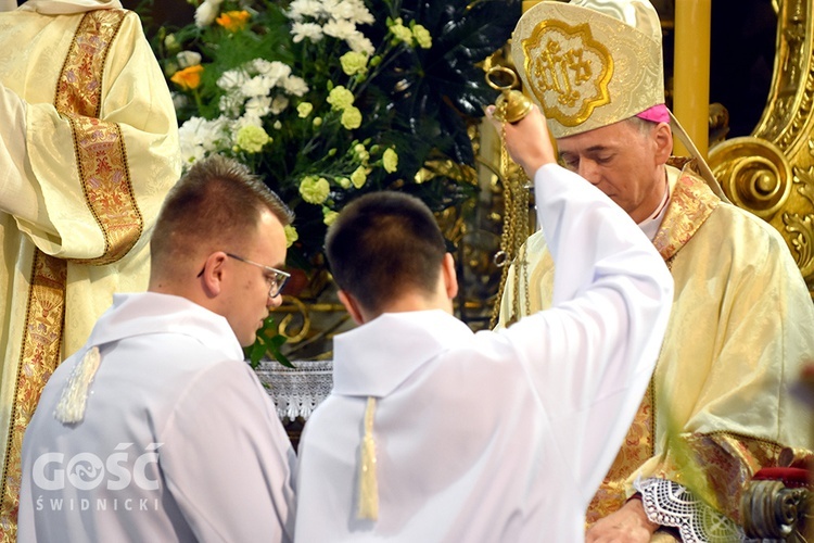 Święcenia kapłańskie ks. Dominika Sroki SJ