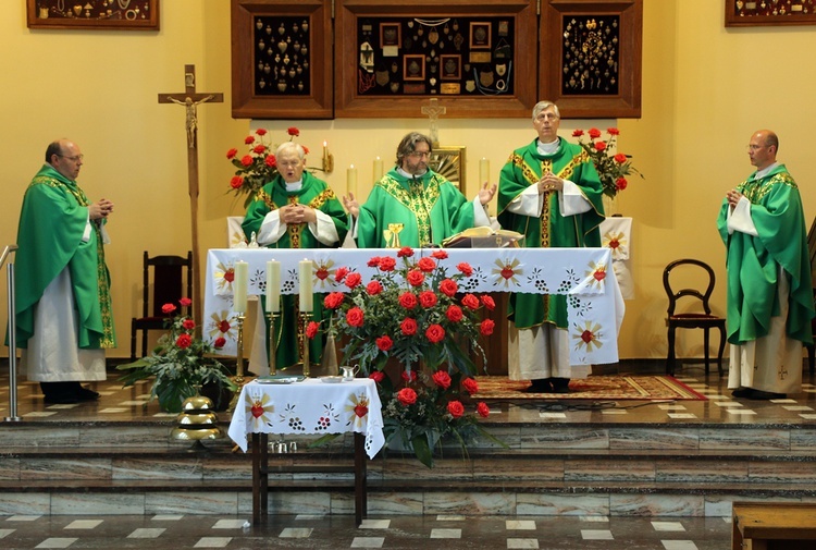 Tam od lat Chrytusa głoszą duchowi synowie Ignacego Loyoli 