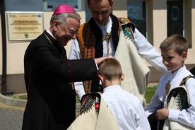 Niedzica. Abp Jędraszewski z góralami