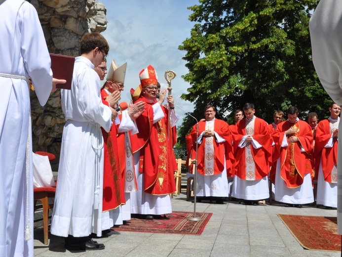 Pielgrzymka mężczyzn i młodzieńców na Górę Świętej Anny