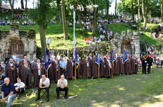 Pielgrzymka mężczyzn i młodzieńców na Górę Świętej Anny