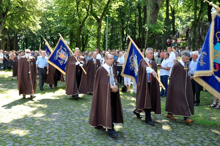 Pielgrzymka mężczyzn i młodzieńców na Górę Świętej Anny