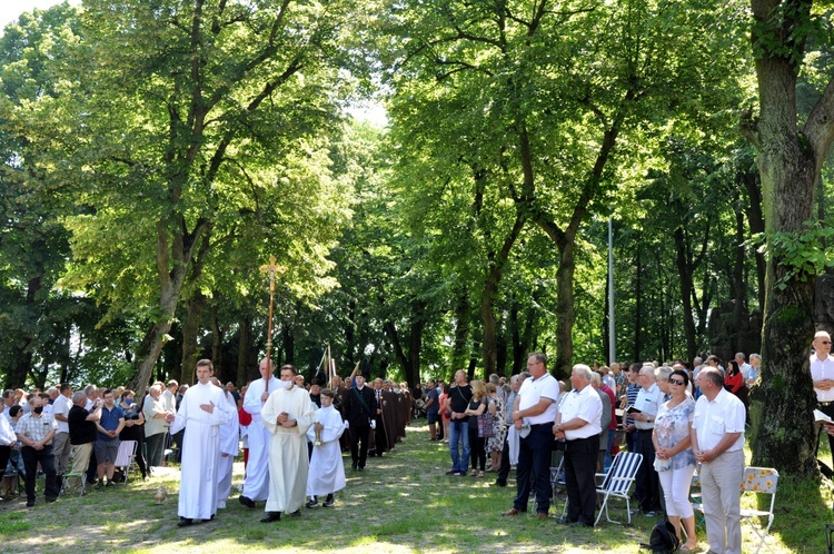 Pielgrzymka mężczyzn i młodzieńców na Górę Świętej Anny