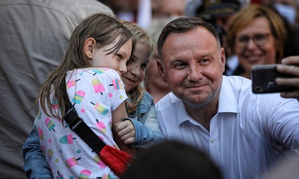 Znamy wstępne sondażowe wyniki wyborów prezydenckich