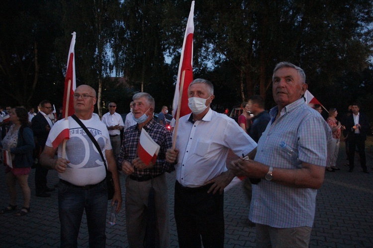 Wieczór wyborczy Andrzeja Dudy w Łowiczu