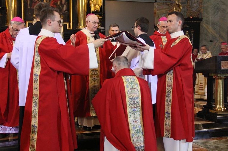 Święcenia biskupie ks. Adama Baba