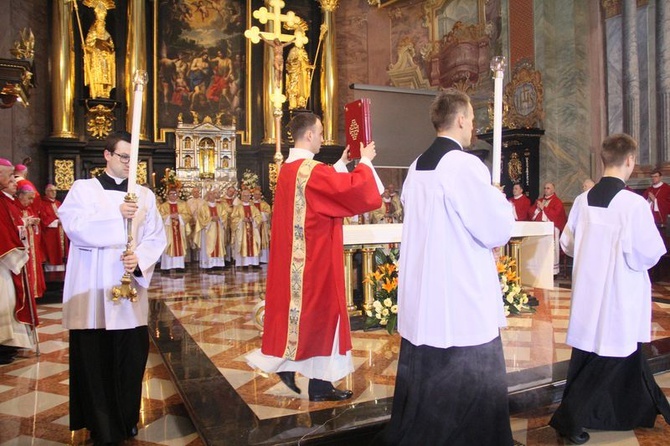 Święcenia biskupie ks. Adama Baba